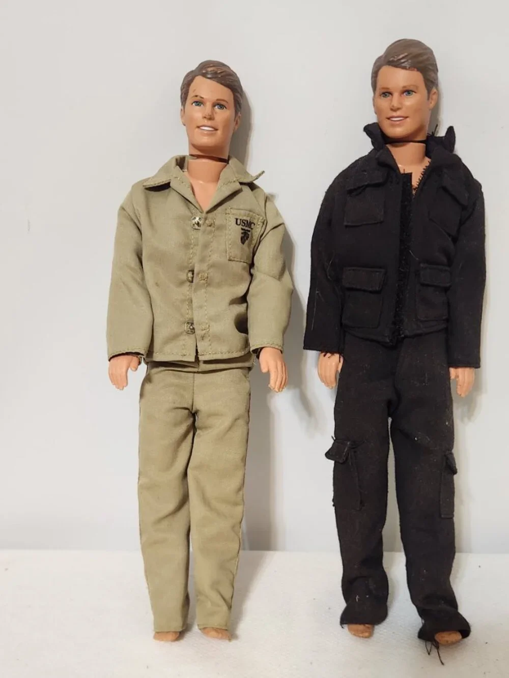 VINTAGE Lot of Camo Military-Clothes Outfits & 2 G.I. Joe Ken Dolls 1968