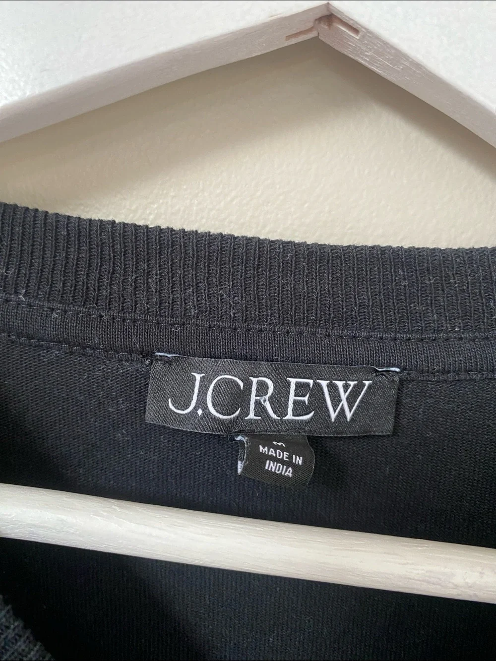 J. CREW Structured muscle T-shirt in mariner cotton black size medium