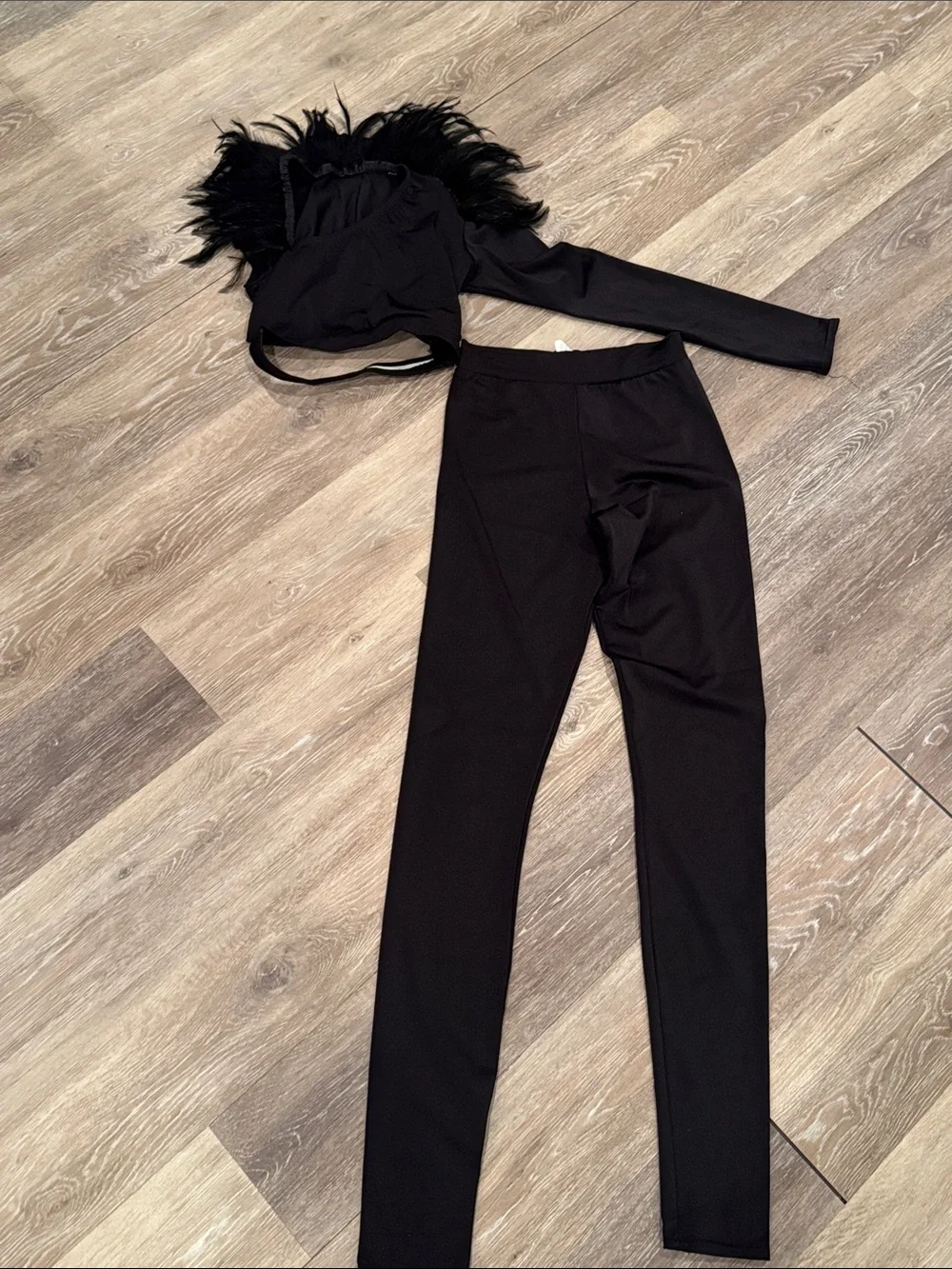Kelle dancewear- Black Feather-Trim Dance Outfit – Two-Piece Performance Set