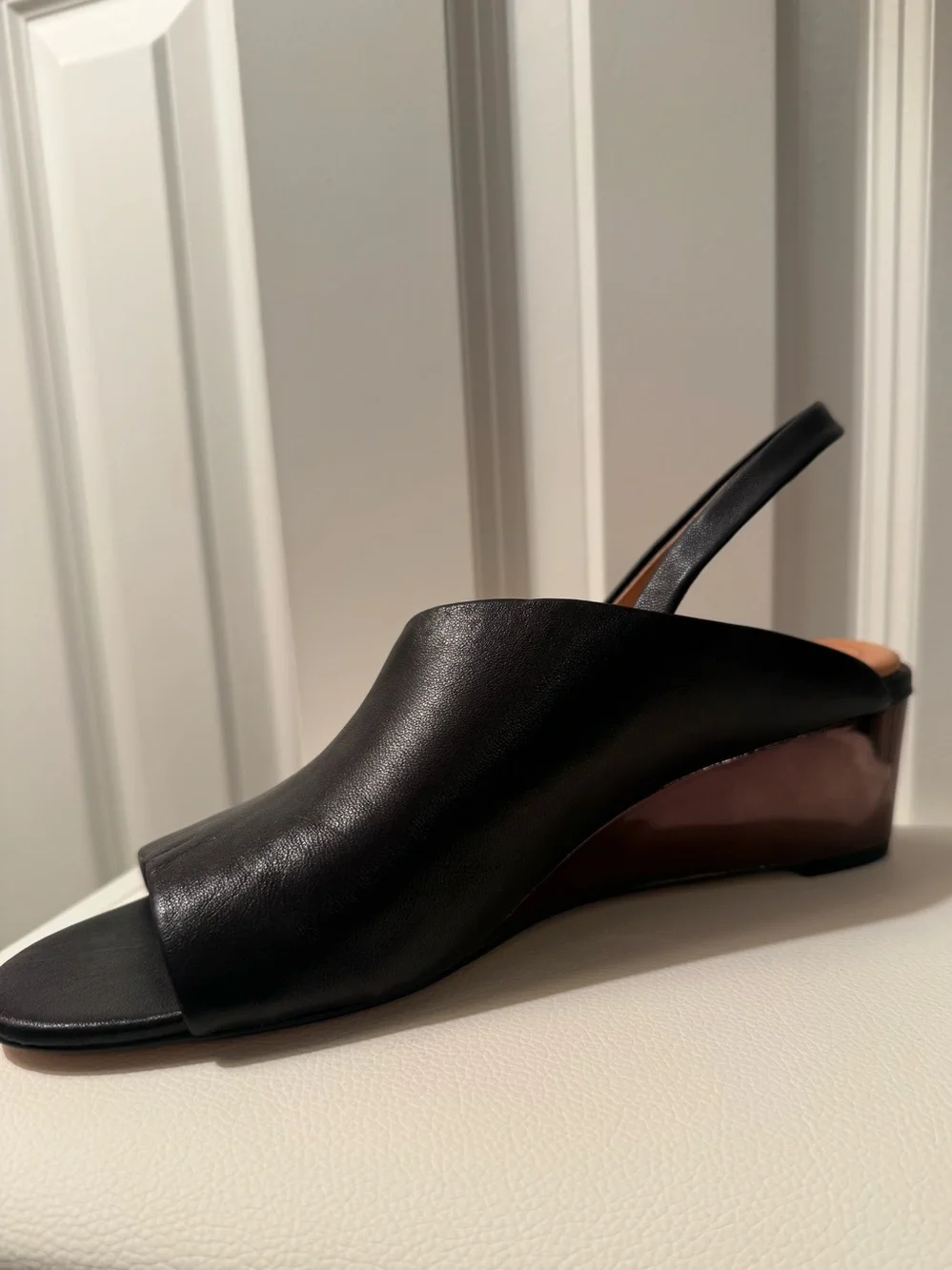 NWOT Cordova Como Leather Mirrored Wedge Sling Backs Black Sz 7.5