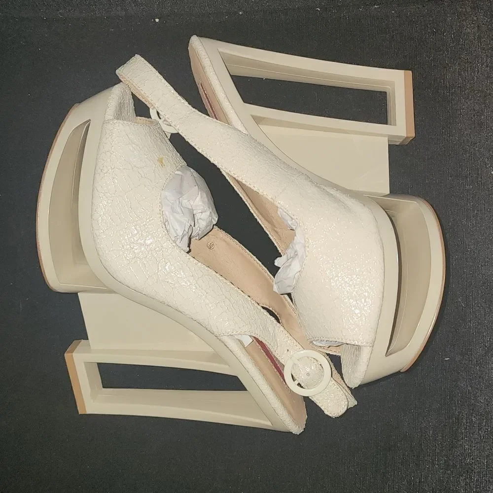 C Label Cut Out 2C Dolce