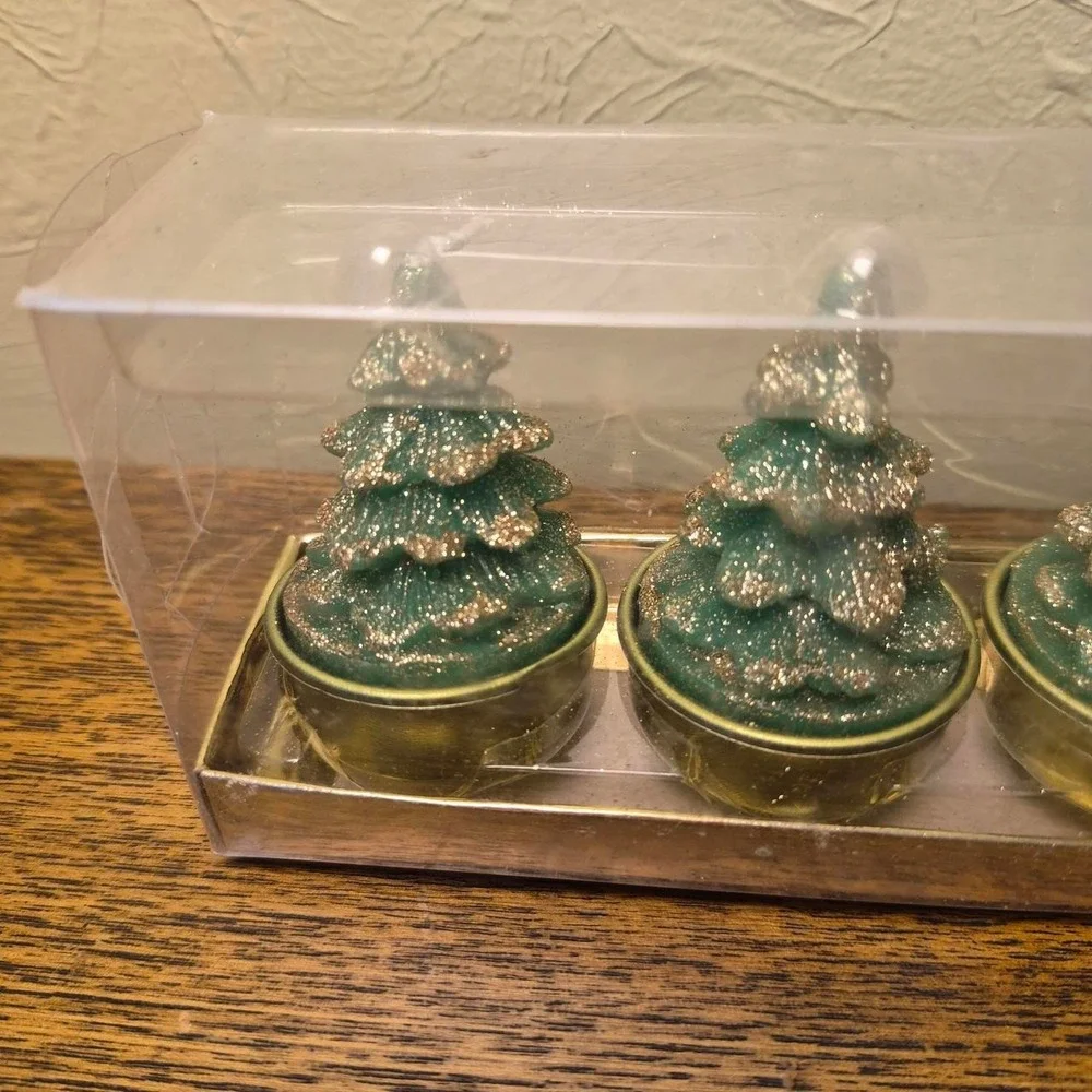 N/A green christmas