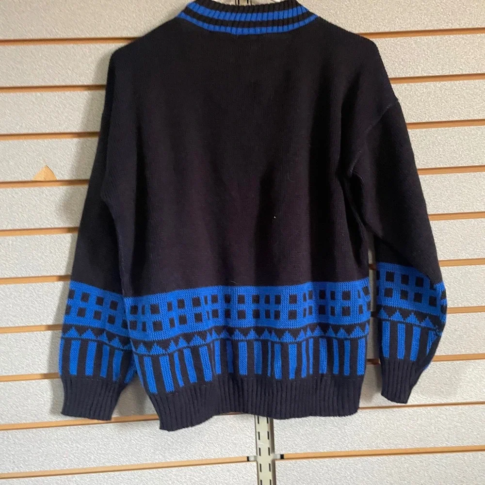 Brunny striking black