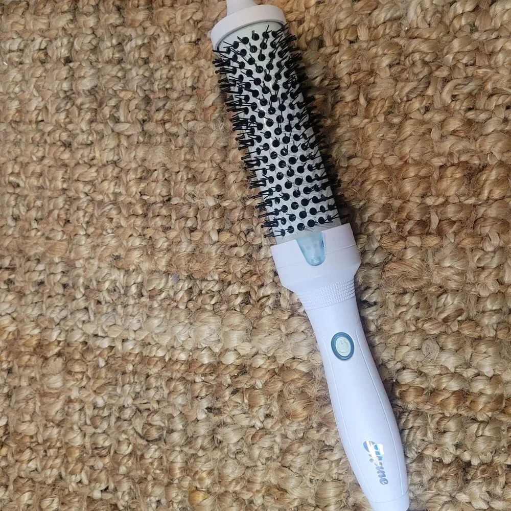 Mane It's Giving Body Hot Round Brush bounce Blowout 38MM Curler Dry