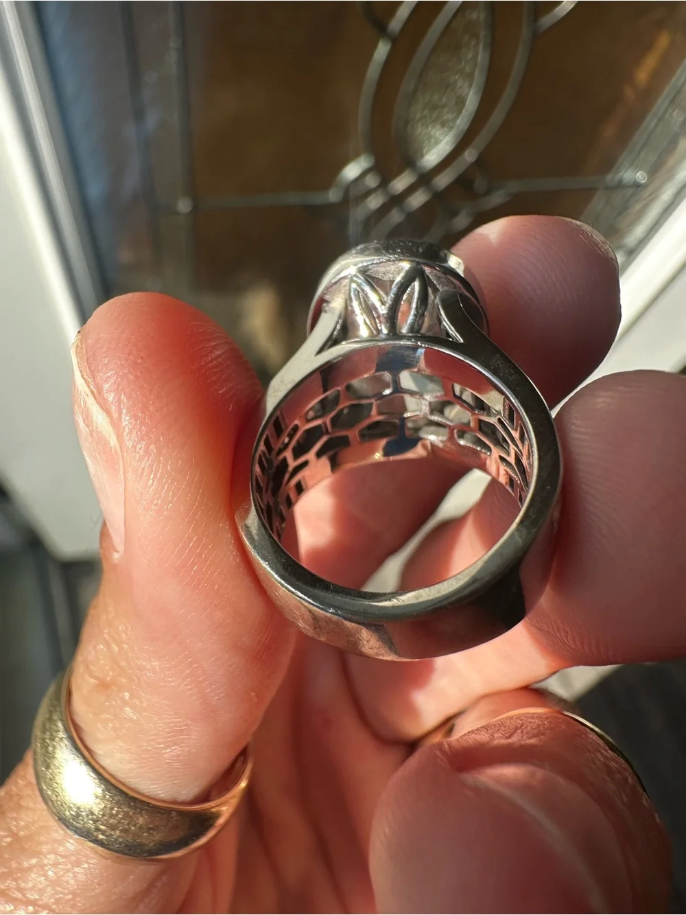 N/A bold teardrop