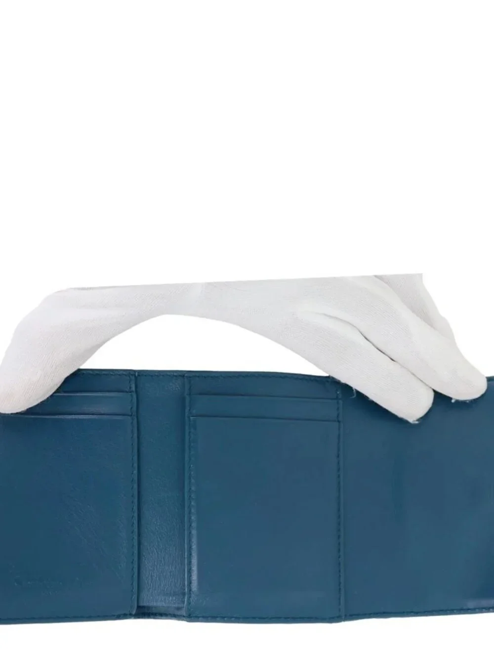 Dior item details