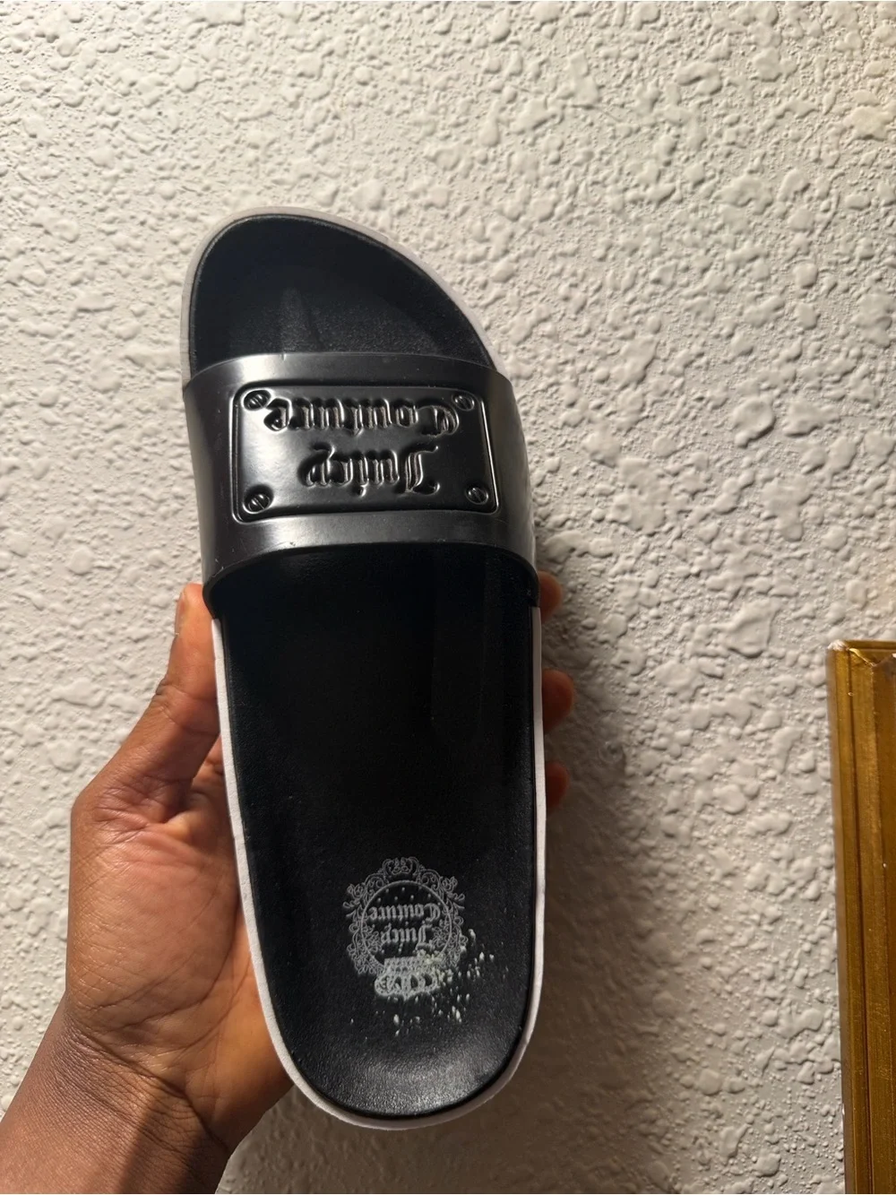 Juicy Couture classic juicy