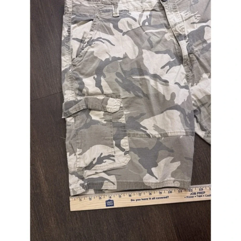Wrangler camo cargo