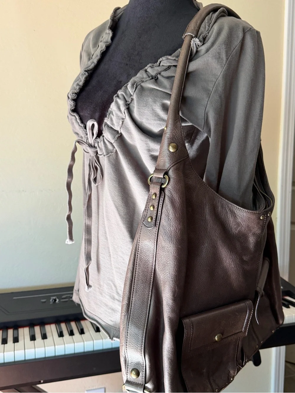 Tre Vero slouch hobo