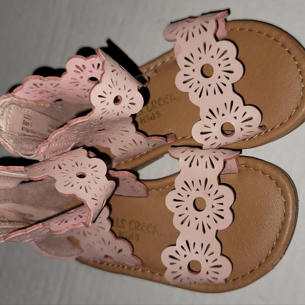 Falls creek Sandals floral design  pink ankle straps