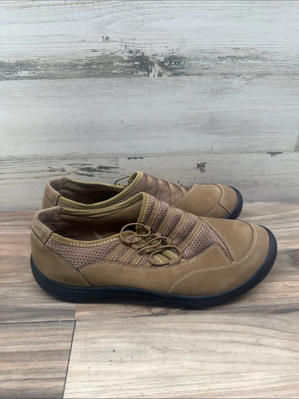 Privo by Clarks Leather Sneaker Shoes Womens Size 8M Brown