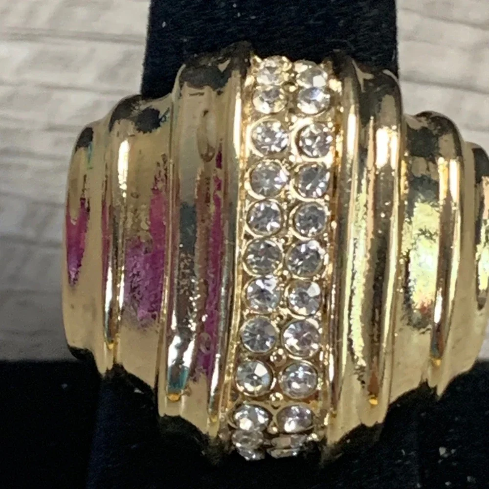 N/A gold tone