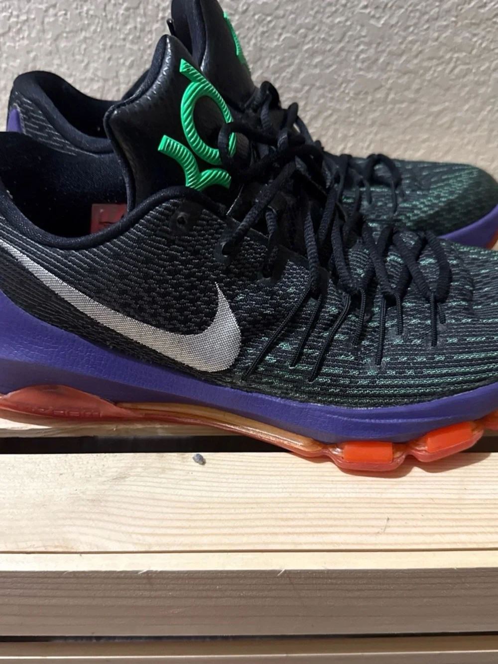 Nike clean shoes