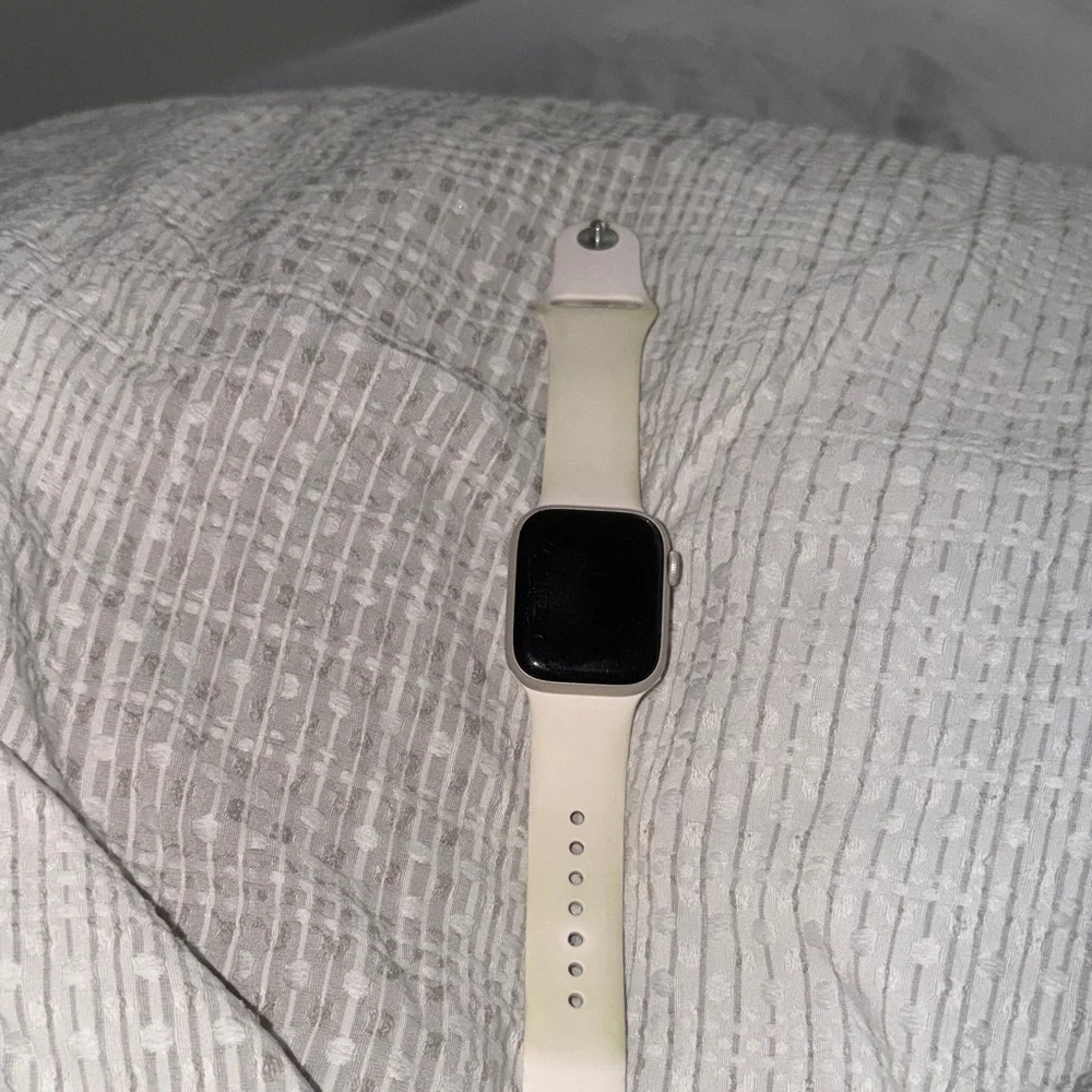 Apple Watch Series 7 41mm starlight - used