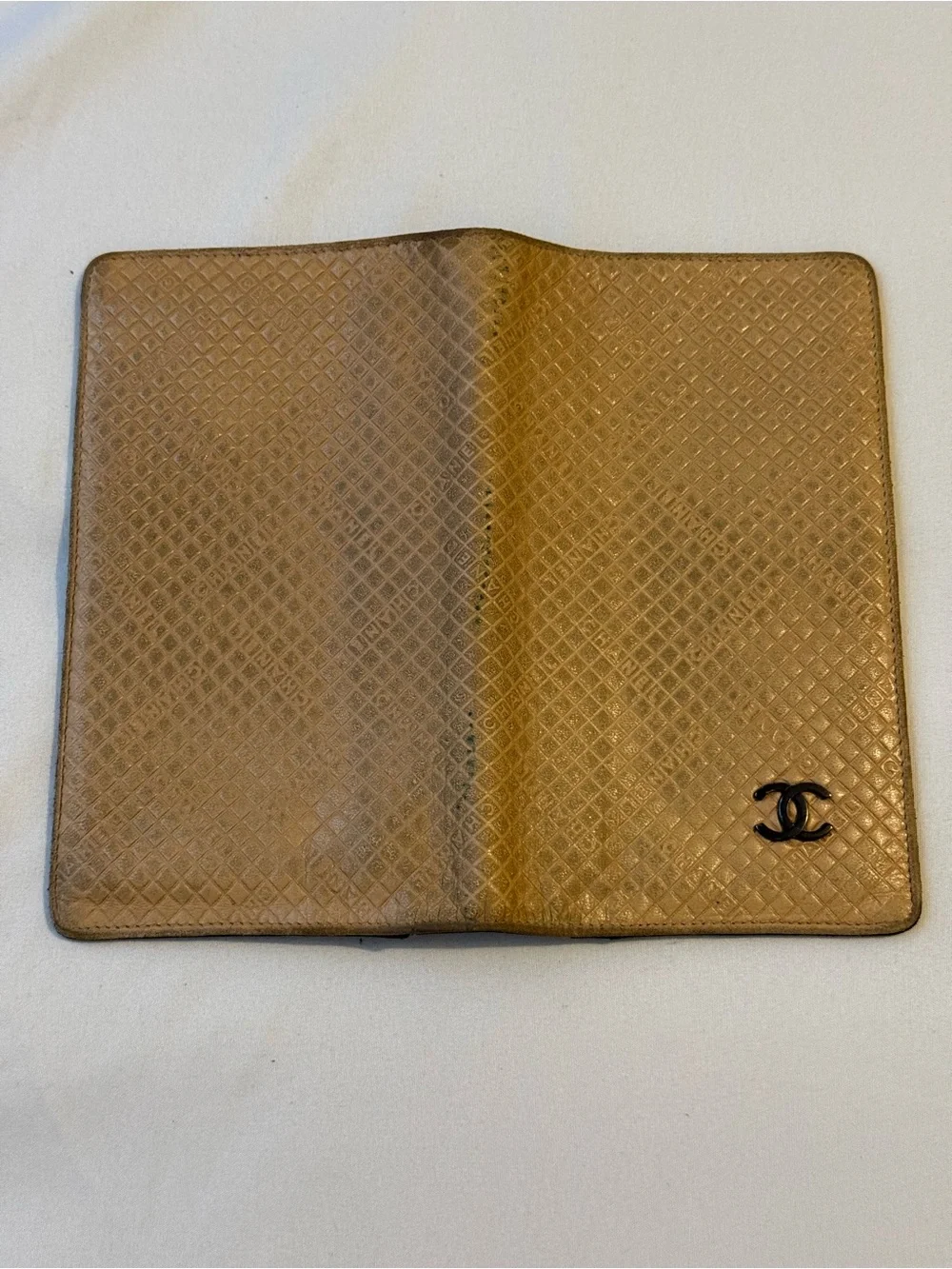 CHANEL marks french preppy