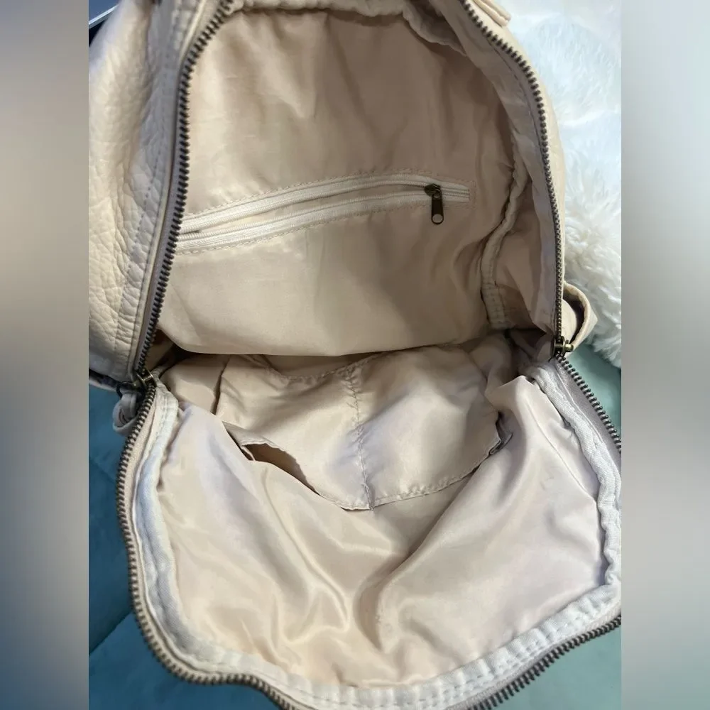 Handmade casual looks flaws