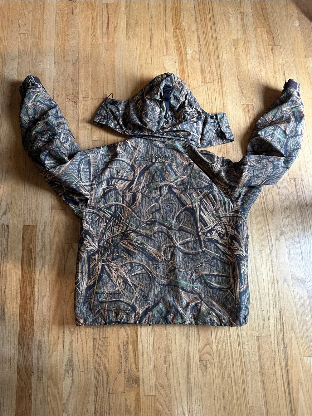 Cabela’s XL Tall Camouflage Hooded Outdoor Jacket - Brown/Green Camo