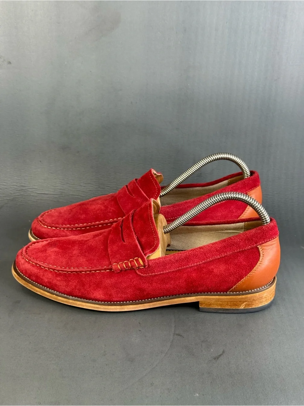 Aldo gently used