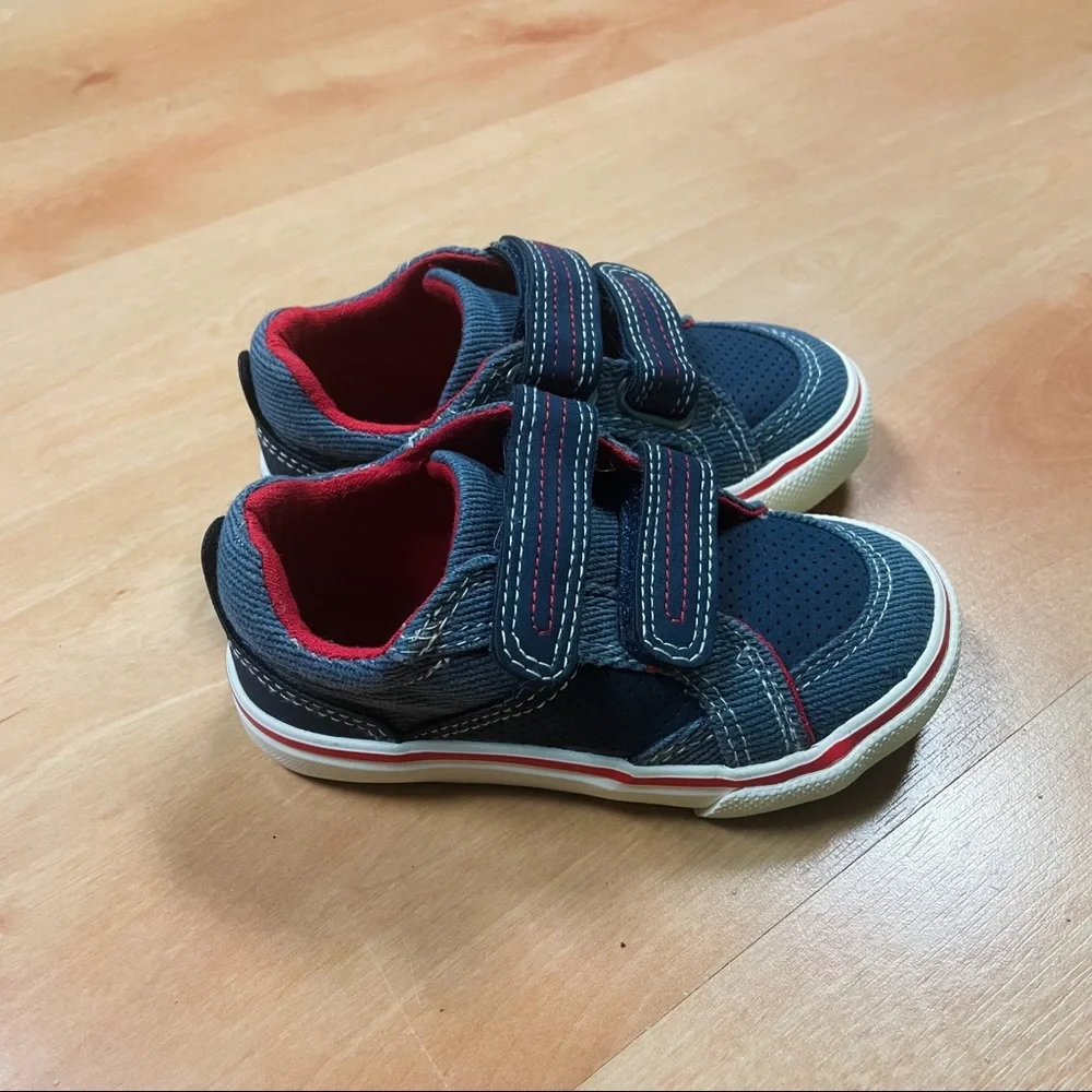 Roebuck & Co. Blue Double Hook & Loop Charlie Sneaker Toddler Boys Size 6