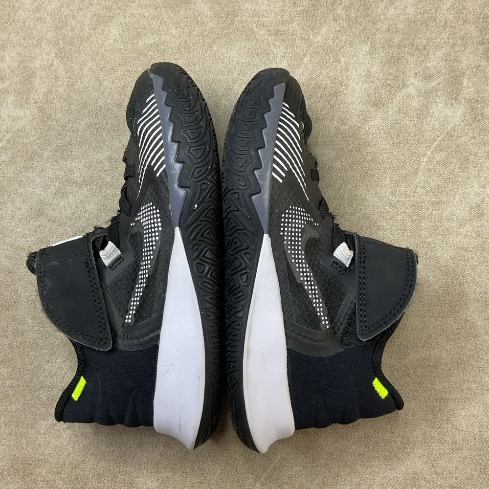 Nike Kyrie Sneakers Flytrap 5 PS 'Black‎ Anthracite' DD0339-002 Kids Size 11C