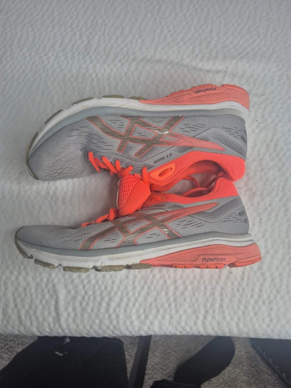 Asics men performance