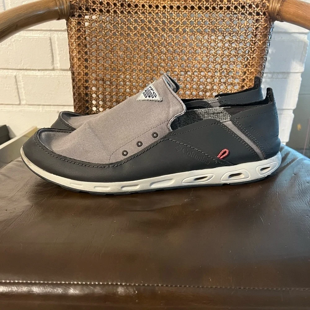 Columbia slide shoes