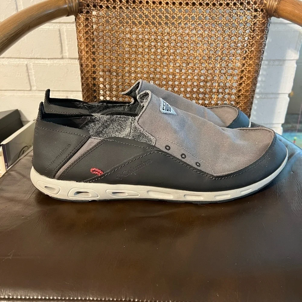 Columbia slide shoes