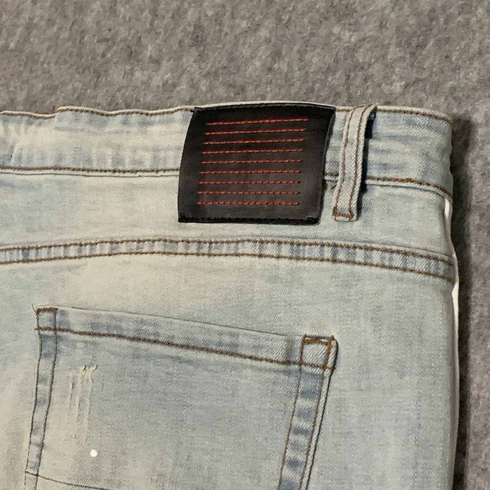 NWT Serenede Jeans Men's 44x31 Distressed Paint Splatter White Black Stripe