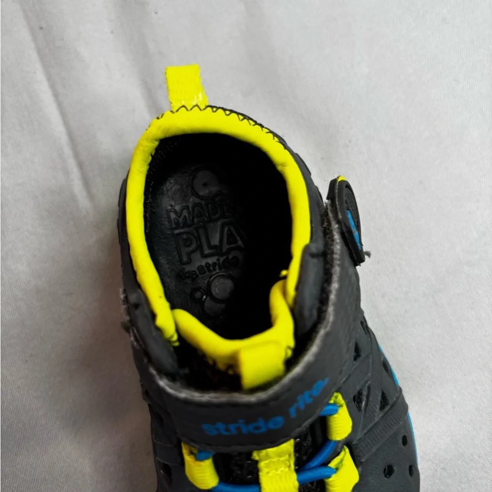 Stride Rite durable water