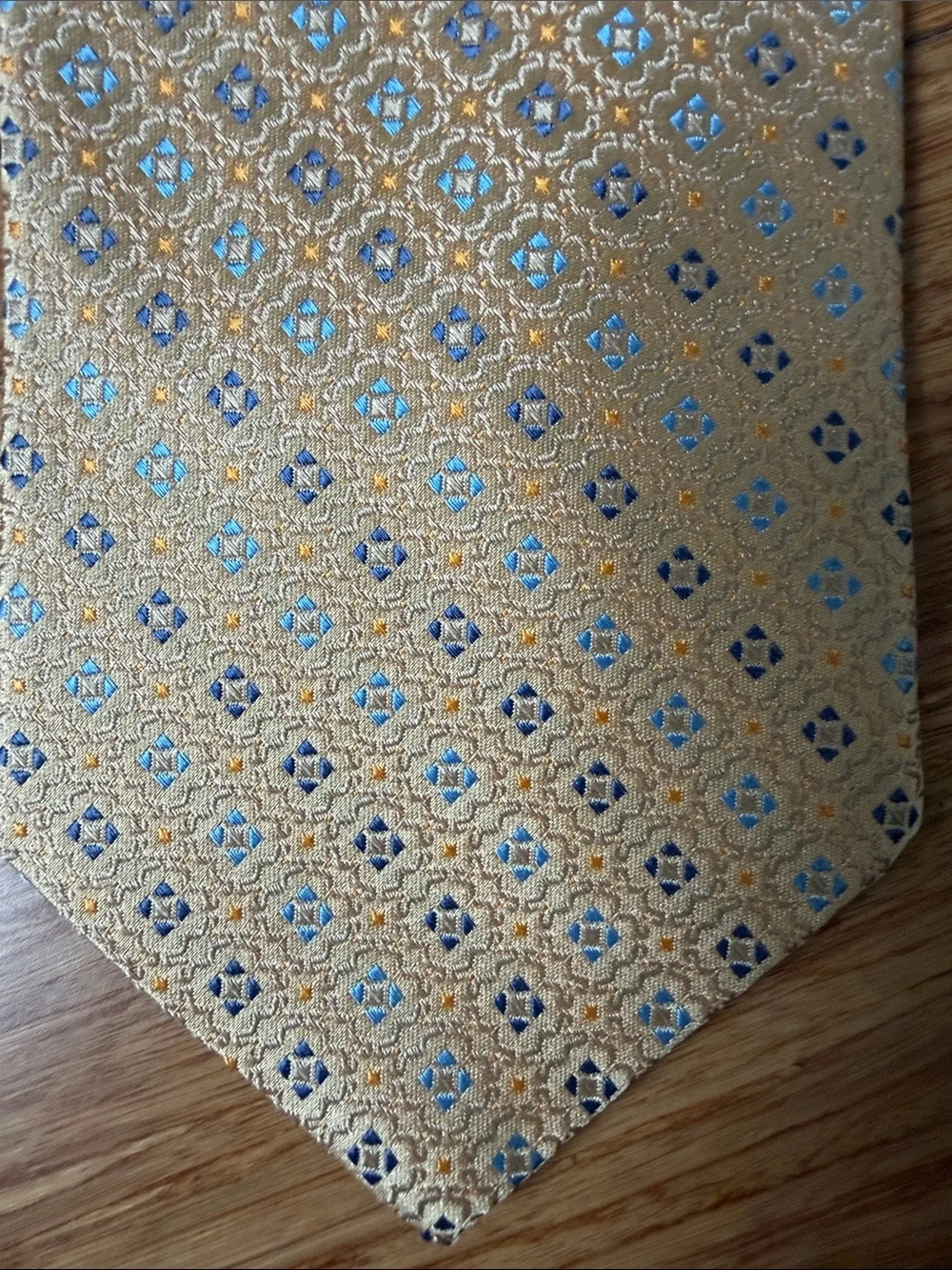 Joseph & Feiss elegant gold