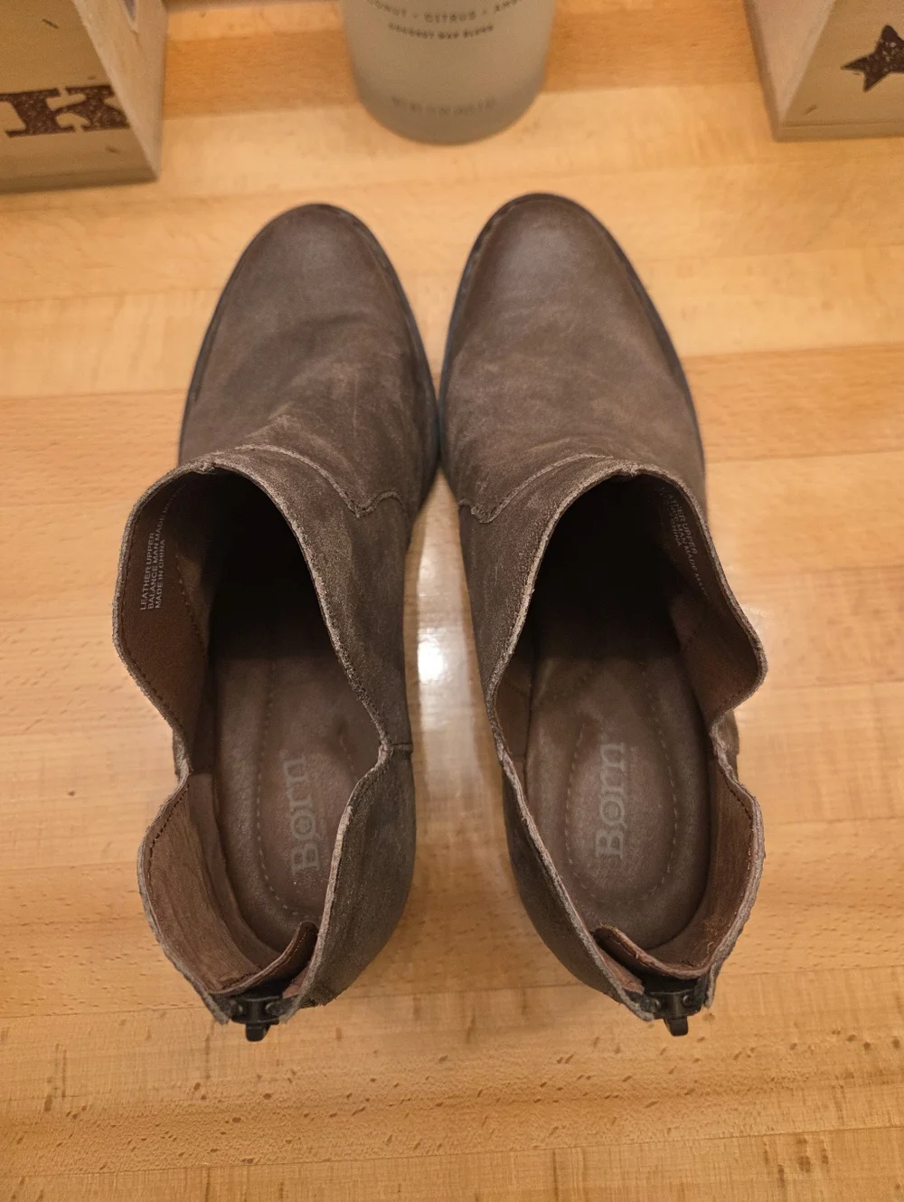 Born Kerri Ankle Boots Brown Suede Leather Womens Size 9.5