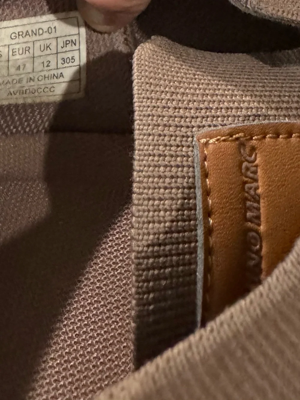Bruno Marc comfortable brown