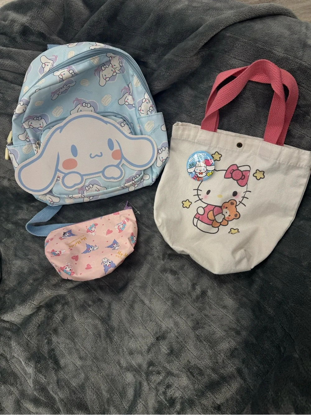 3 mixed kids bags. Cinnamoroll, hello kitty, kuromi