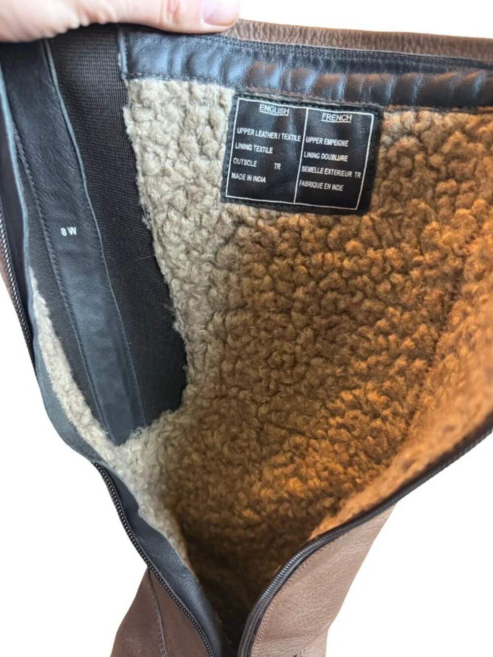 Santana Canada Tall Brown Leather Boots Sherpa Lining Rugged Outsole Size 8