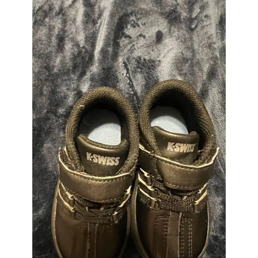 K-Swiss classic swiss