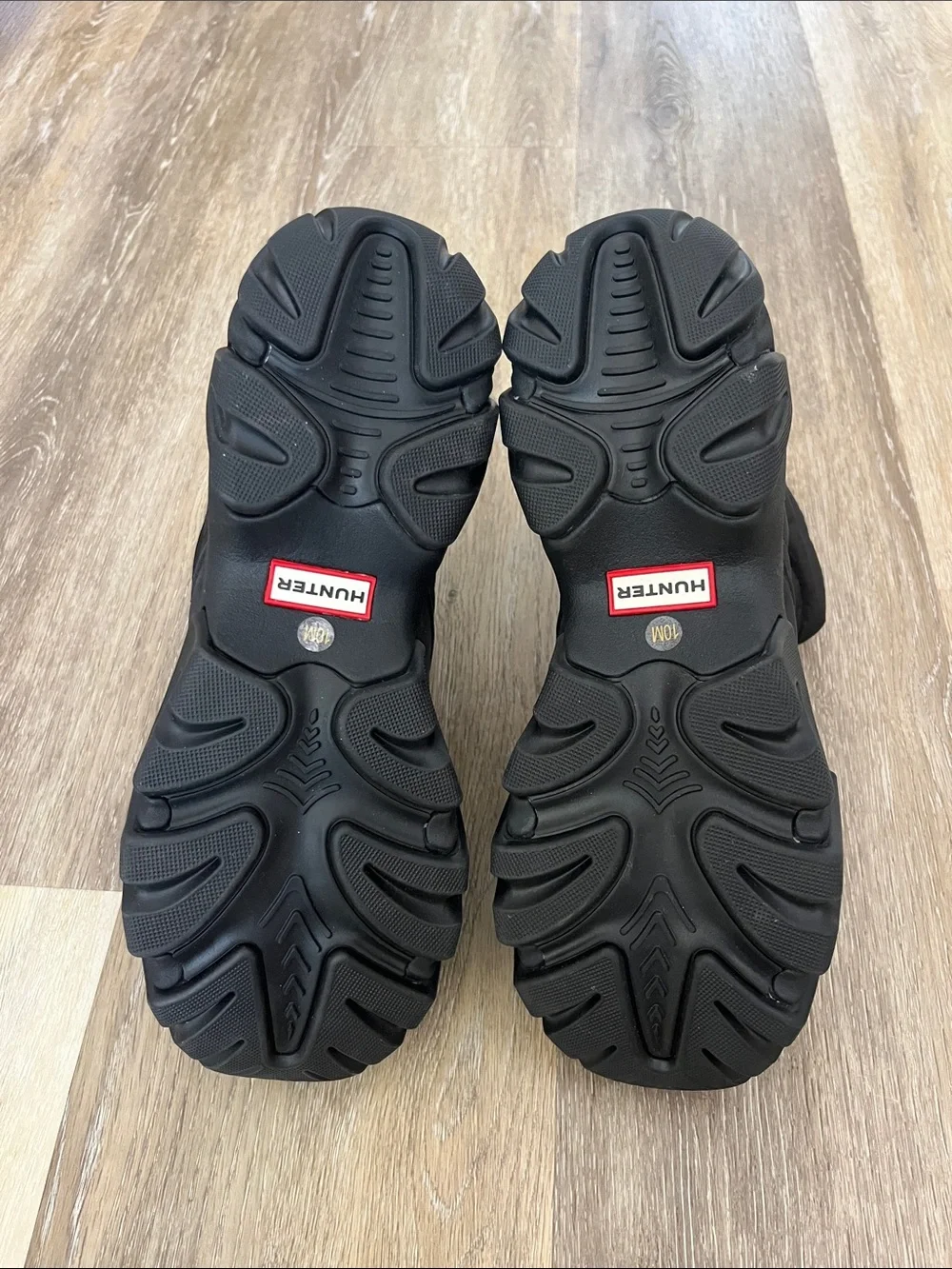 Hunter brand new
