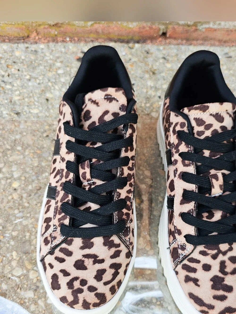 New Wild Diva Leopard Platform Fashion Sneakers Women’s Size 10