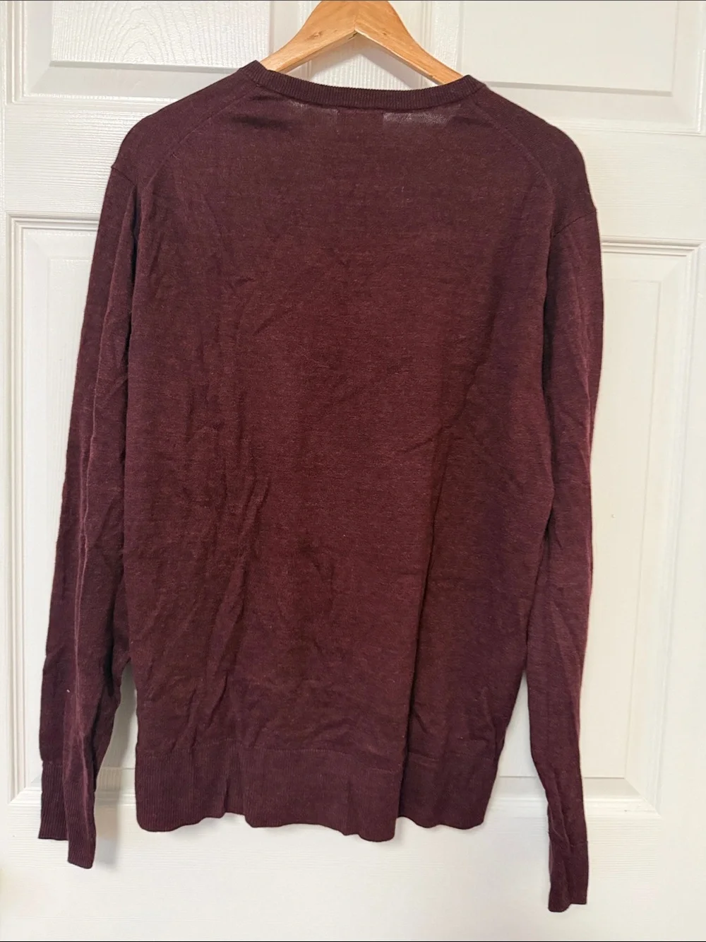 Old Navy classic crewneck