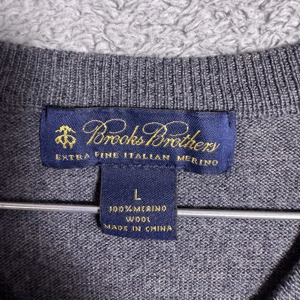 Brooks Brothers Sweater Vest Mens L Extra Fine Italian Merino Wool V Neck Jumper