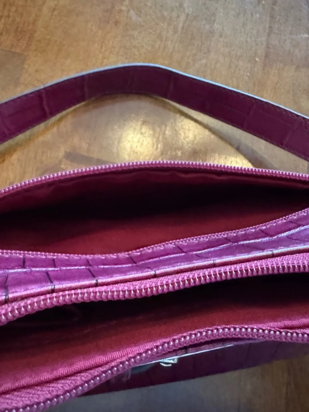 Fuchsia Liz Claiborne Handbag Bag