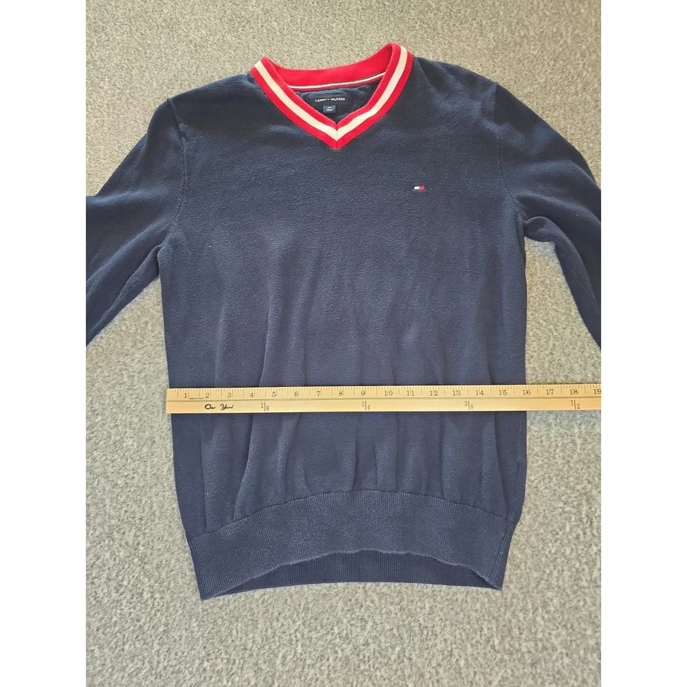 Tommy Hilfiger brand wear pullover