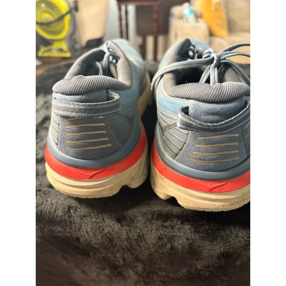 Hoka one bondi