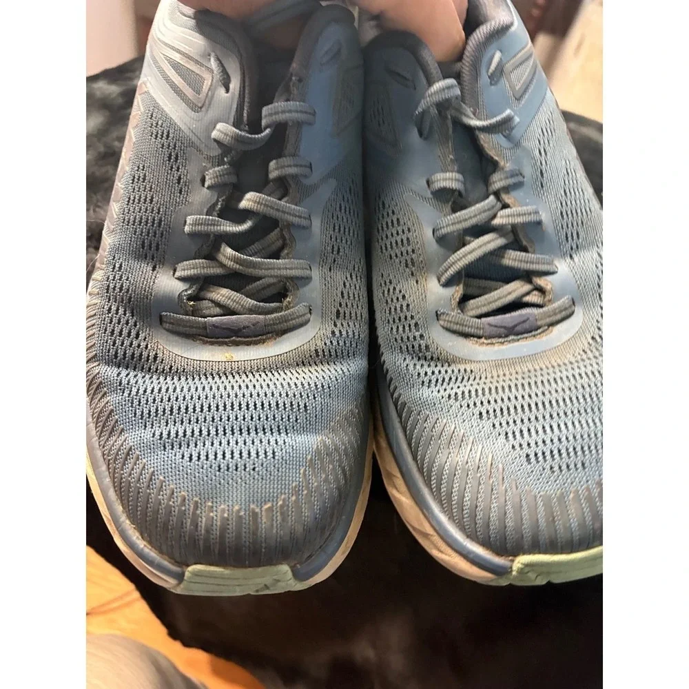 Hoka one bondi