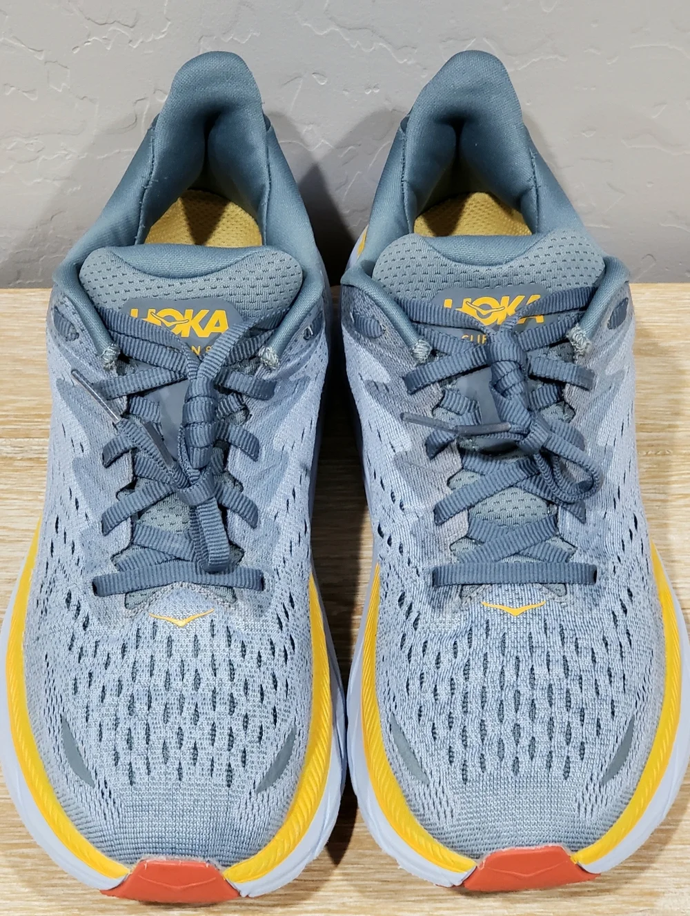 Hoka One One hoka one