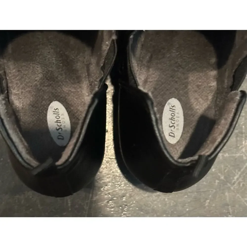 Dr. Scholls retail $100