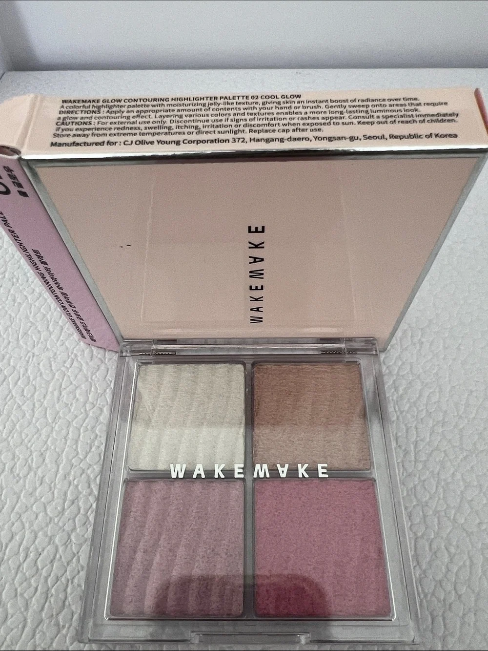 Wakemake flash colors