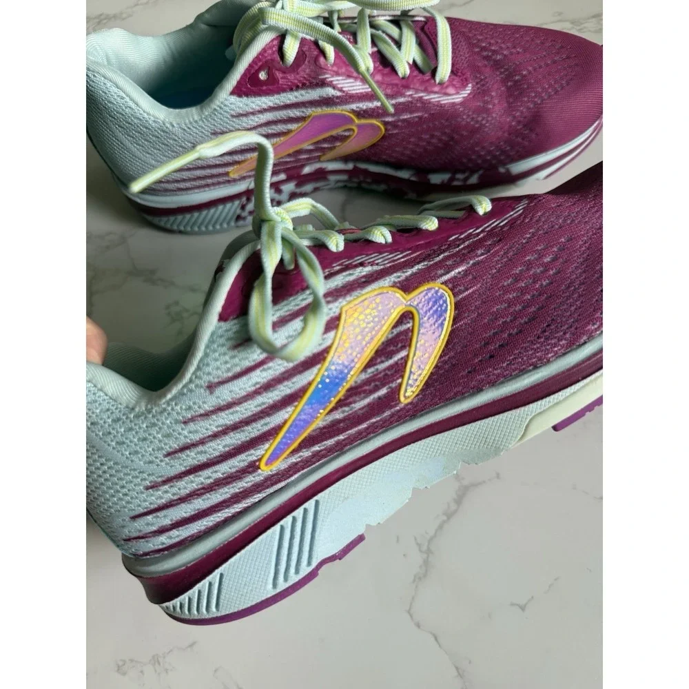 Newton Running Motion 12 Sneakers Womens 10 In Raspberry/Sky Purple Shoes
