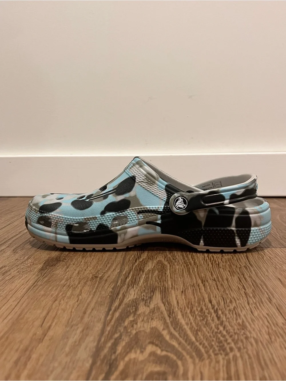 CROCS slip adjustable leave
