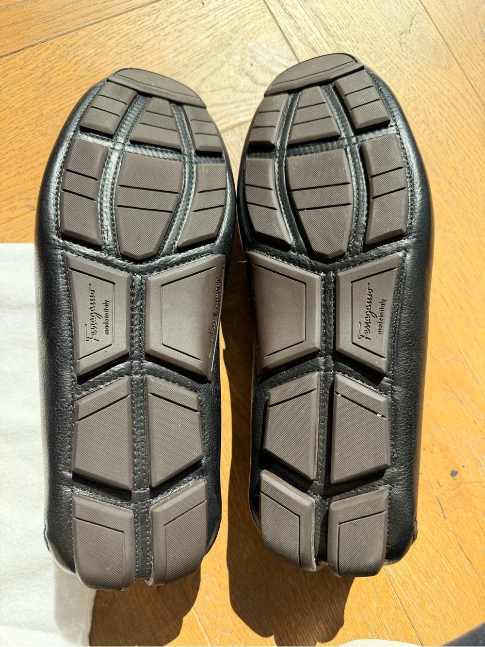 Salvatore Ferragamo Black Leather Stud-Trim Bit Loafers