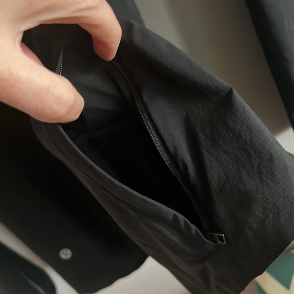 Lululemon lightweight jacket